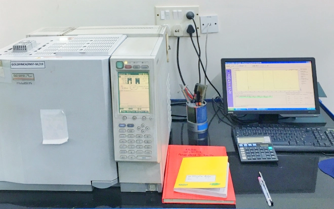 Gas Chromatograph